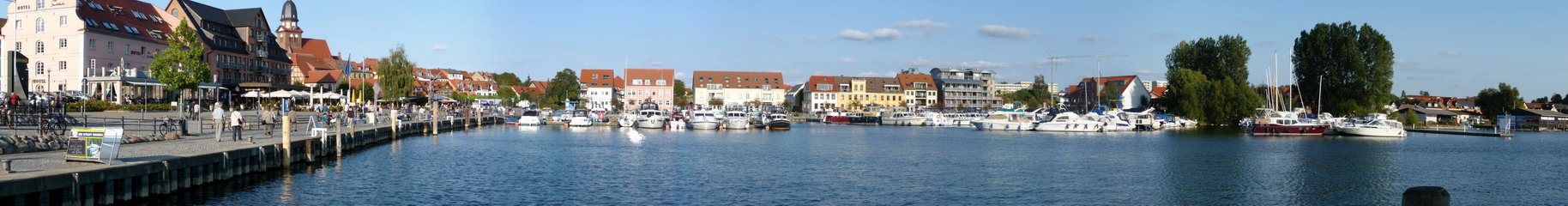 Waren-Hafen